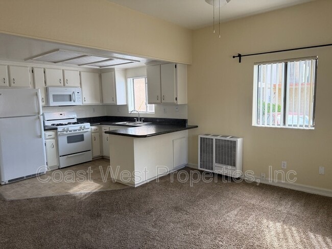 Photo - 4695 Bancroft St Unit 1