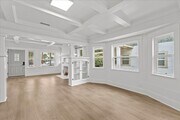 Photo - Fully Renovated 3 Bed 2 Bath Craftsman In ... House