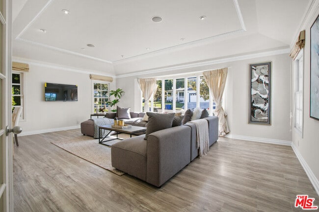 Photo - 9509 Cresta Dr