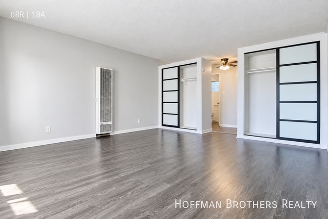 Building Photo - 2028 Pennsylvania Ave Unit 9