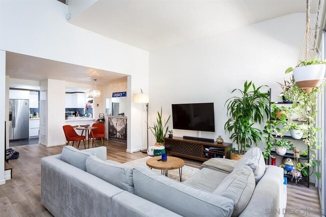 Photo - 6204 Caminito Carrena