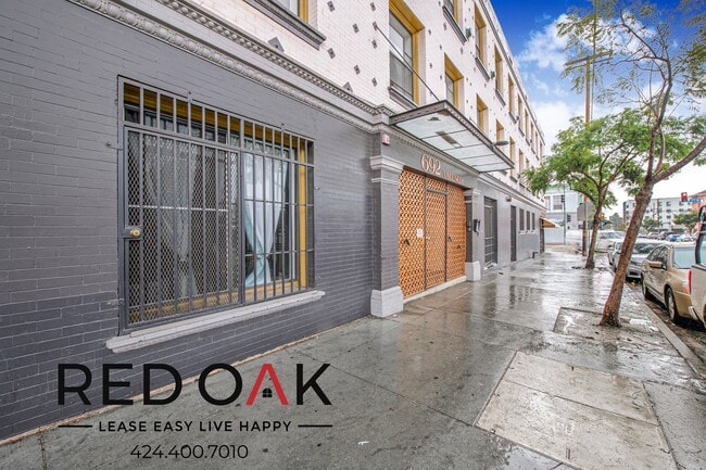 Photo - 692 Valencia St Unit 300