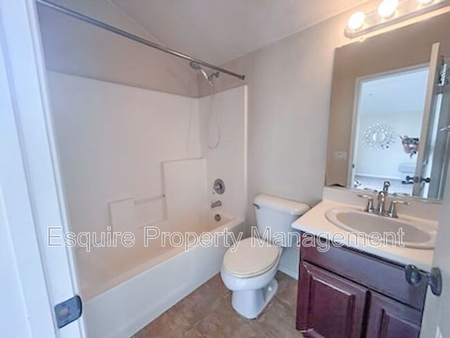 Photo - 530 Owens River Dr Unit (STUDIO)