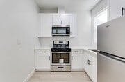 Photo - E Street Apartments