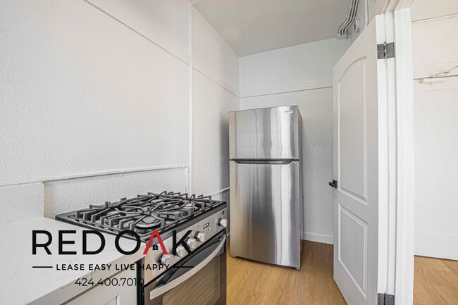 Photo - 719 Heliotrope Dr Unit 203