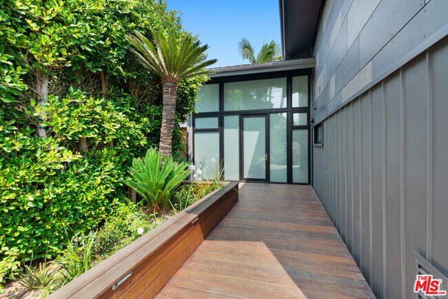 Photo - 26714 Latigo Shore Dr