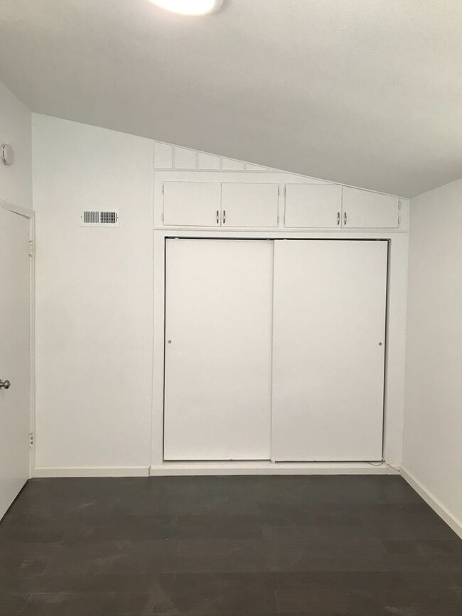 Photo - Aspen Ave - BLUE Unit A