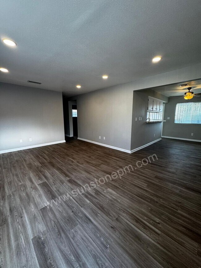 Photo - 1198 W 9th St Unit 1196