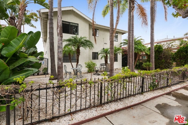 Photo - 1934 18th St Unit 2