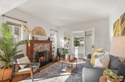 Photo - 2825 Redwood St
