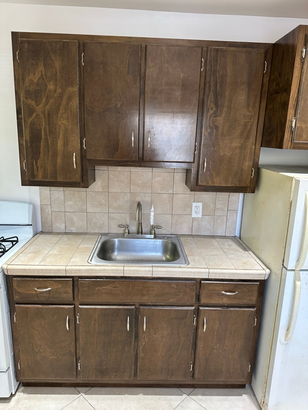 Photo - 2038 Highland Ave