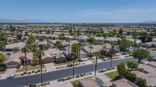 Photo - 60440 Juniper Ln