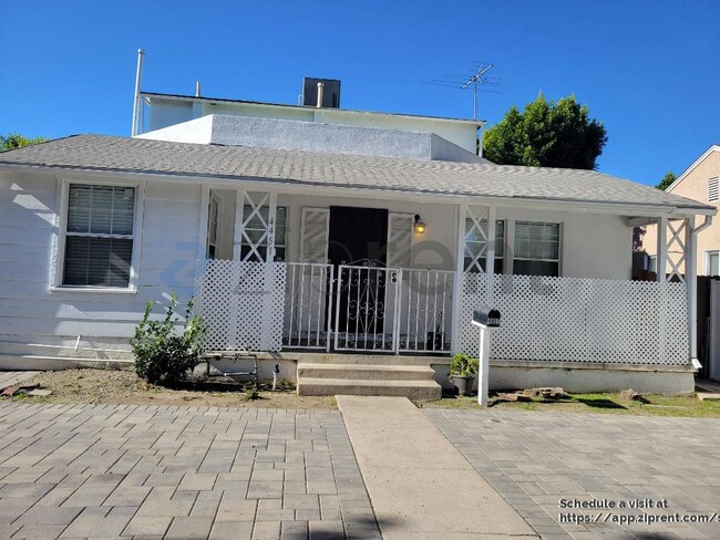 Photo - 4451 Stansbury Ave