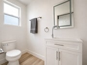 Photo - 1530 W 37th St -- Housing near USC/Ktown