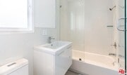 Photo - 132 San Vicente Blvd Unit B