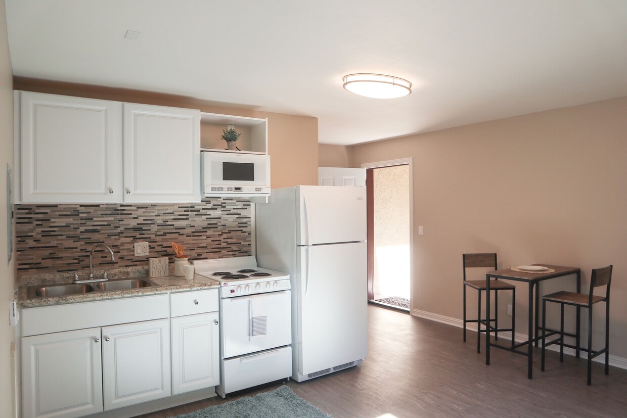 Floor Plan - Studio Apartment