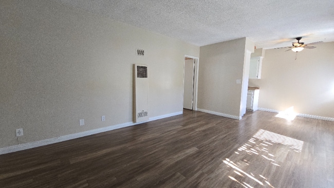 Photo - 260 N Oak Ave Unit 11