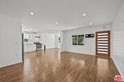 Photo - 6712 Cedros Ave
