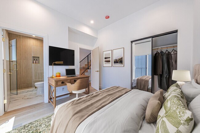 Photo - 240 N Dillon St Unit #240