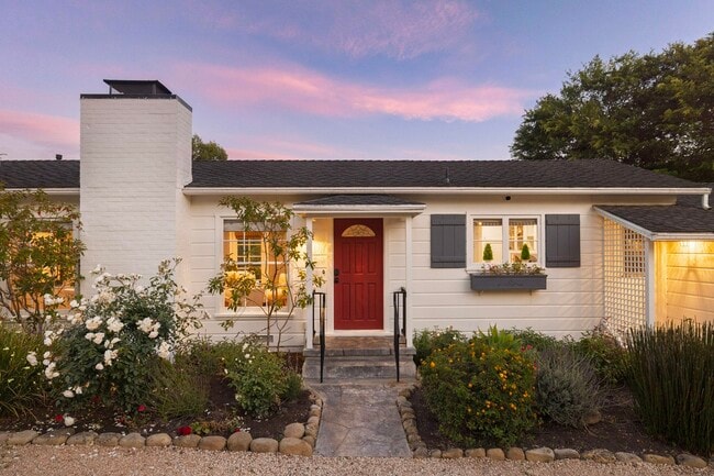 Photo - 240 Hot Springs Rd