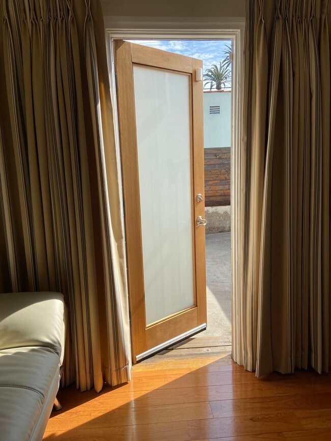 Photo - 4920 Hickory St Unit 4920