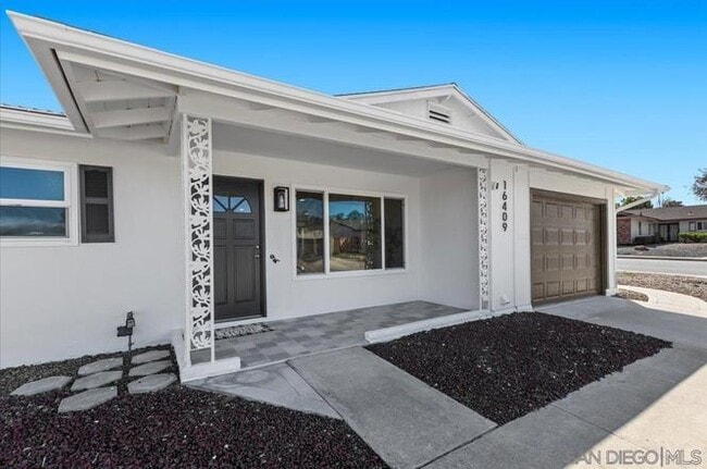 Photo - 16409 Sarape Dr