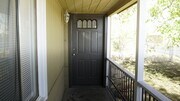 Nice porch - 45127 Division St