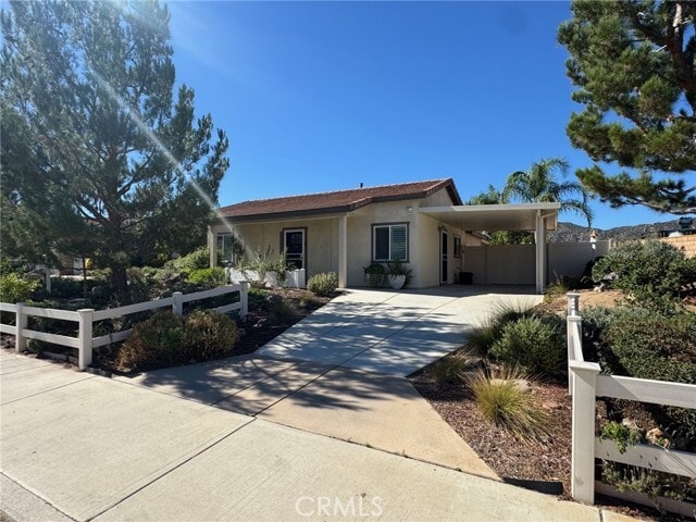 Photo - 23843 Hayes Ave