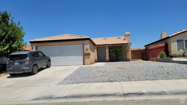 Building Photo - 16918 Sorrento Ln Rental