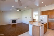 Photo - 652 Teresa St