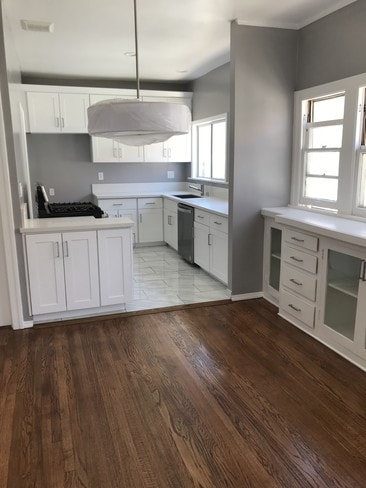 Kitchen/ Dining Rm - 1155 1/2 N Maryland Ave Unit --