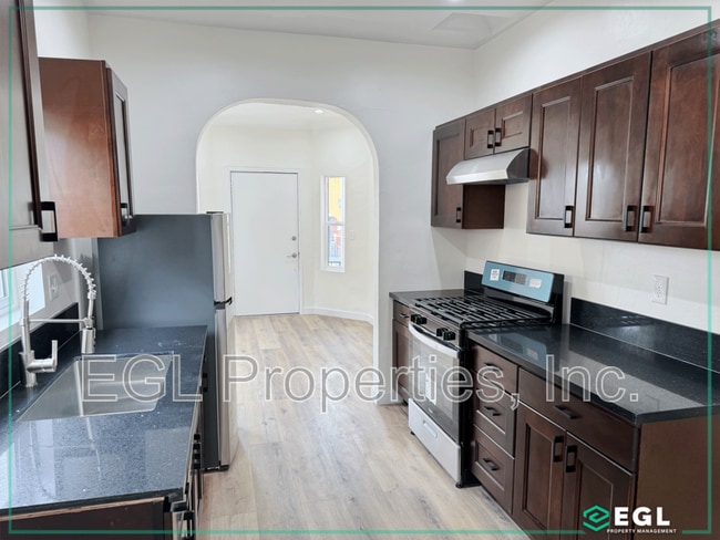 Building Photo - 3111 Winter St Rental