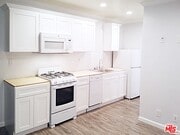 Photo - 853 N Hudson Ave Condo Unit 4