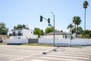 Photo - 18060 Oxnard St House