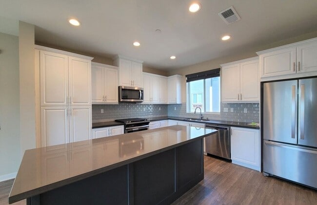 Photo - Beautiful and Modern 3-Story Townhome!