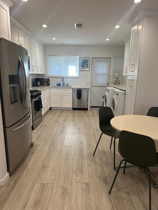 Photo - 2449 Florencita Dr W Unit 2445