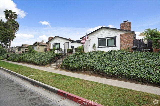 Building Photo - 2660 Milton Ave Rental