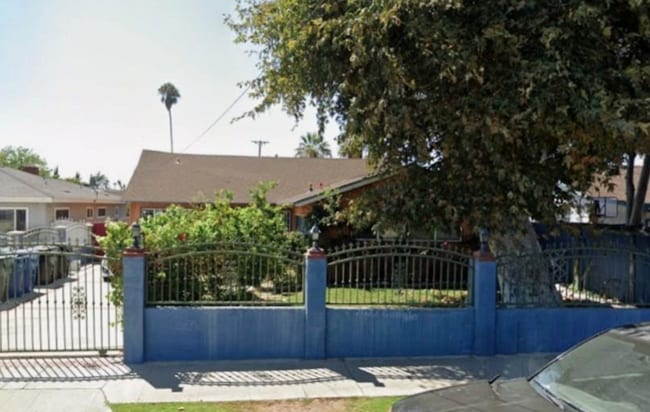 Photo - 7029 Bellaire Ave House