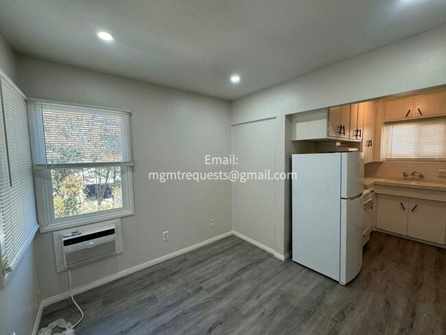 4228 Tenth St, Unit 4234 - 4228 Tenth St, Unit 4234 Unit 4234