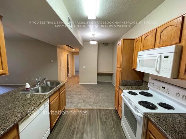 Photo - 41410 Juniper St