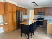 Photo - 39623 Vanderbilt Ave