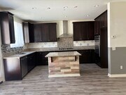 Photo - Beautiful 3-Bedroom, 2.5 bath in the  Glen... House