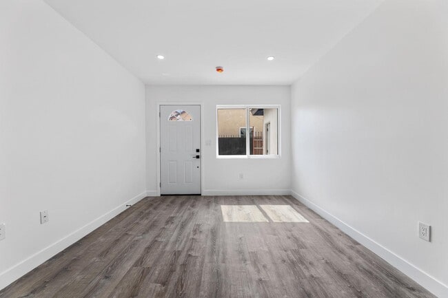 Photo - 1308 N Mulberry St