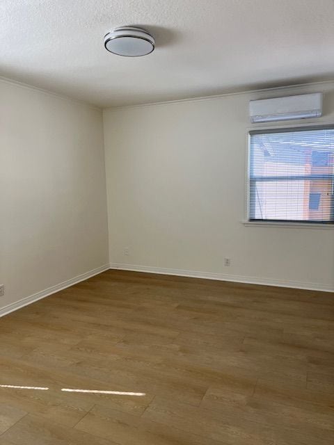 Photo - 6013 N Walnut Grove Ave