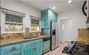 Photo - A lush tropical oasis in prime Westwood located near UCLA, Beverly Hills, and more