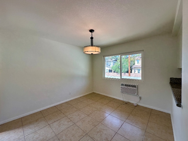 Photo - 1991 Evergreen St Unit 1997