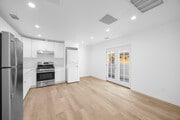 Photo - 308 N Catalina Ave Unit 3