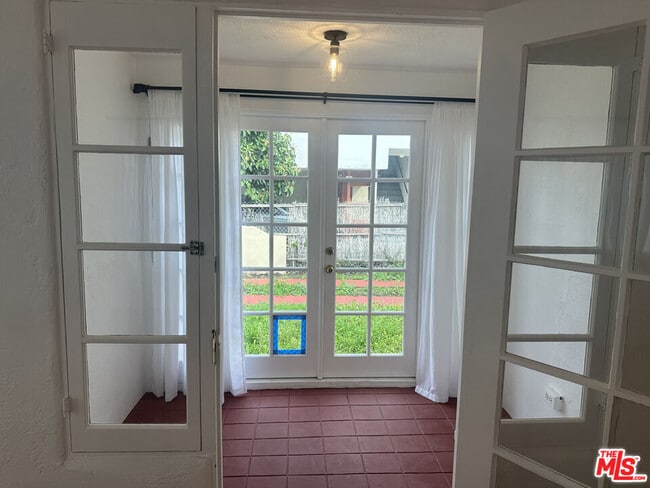 Photo - 1450 S Wooster St