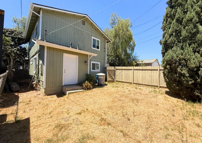 Photo - 3531-3531 Wilson Ave Unit 3531 Wilson Ave