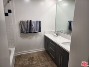 Photo - 711 S Olive St Apartment Unit 309